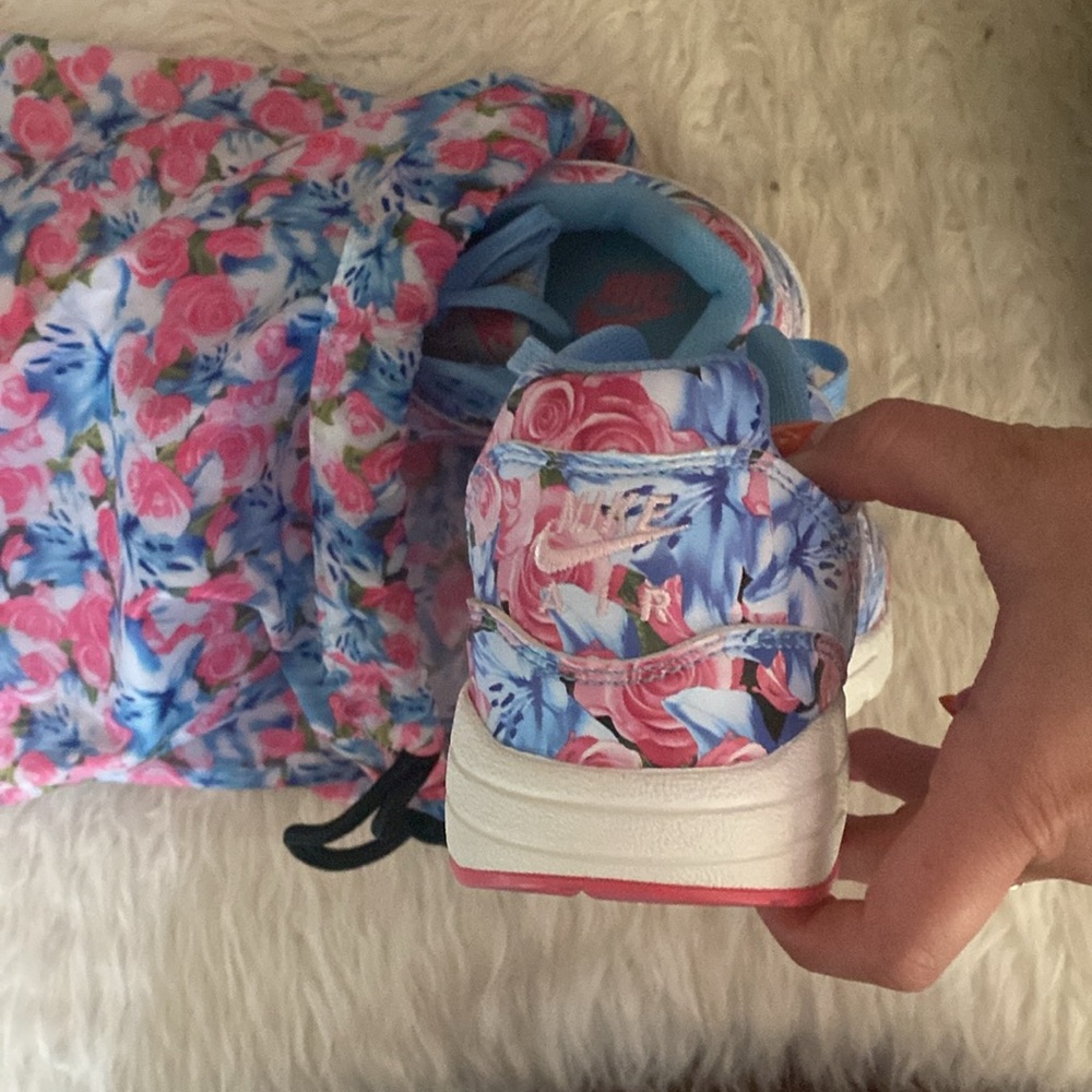 Pink and blue leather Nike Air Max Paris collection 1